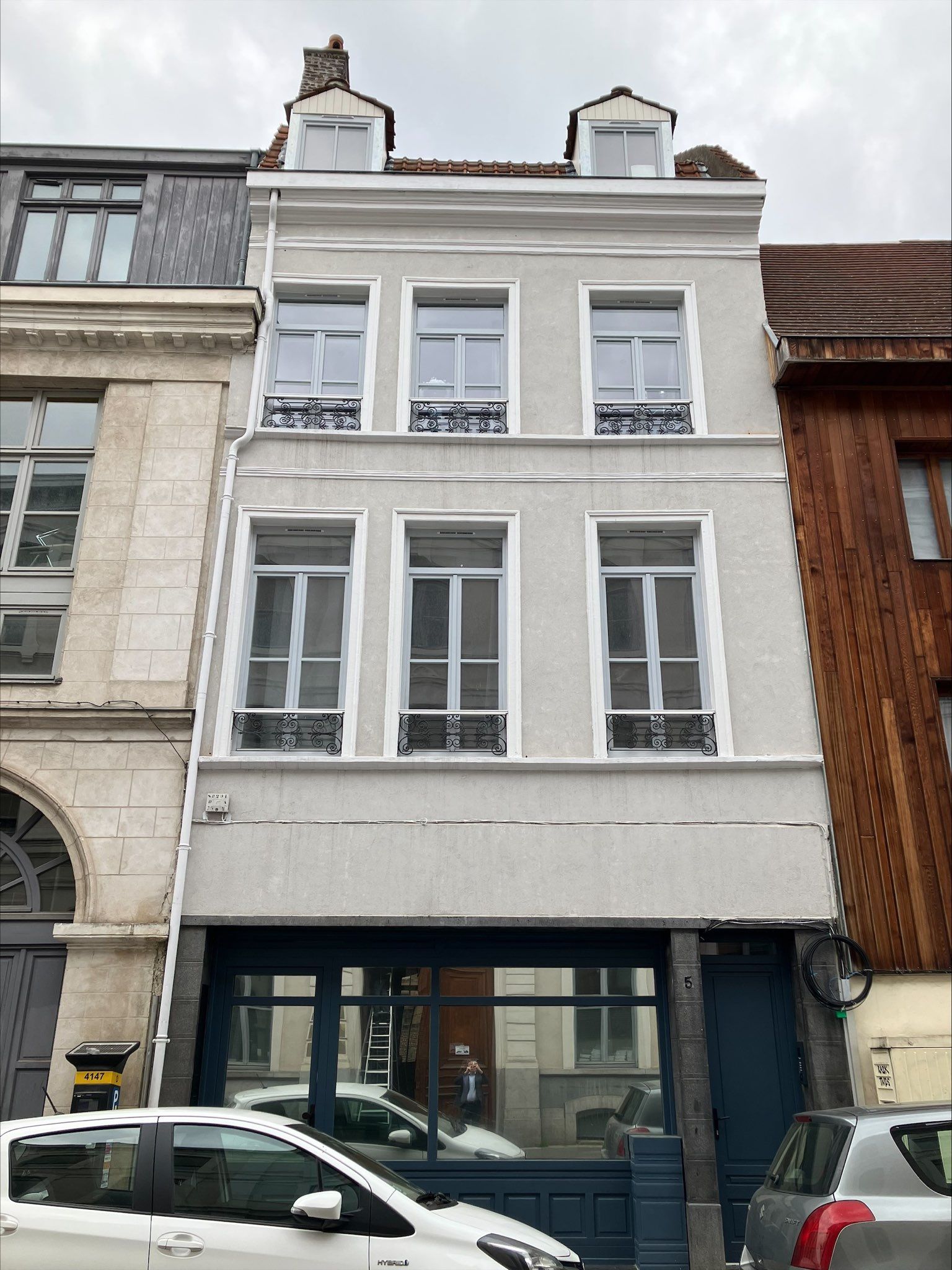 LE 5
