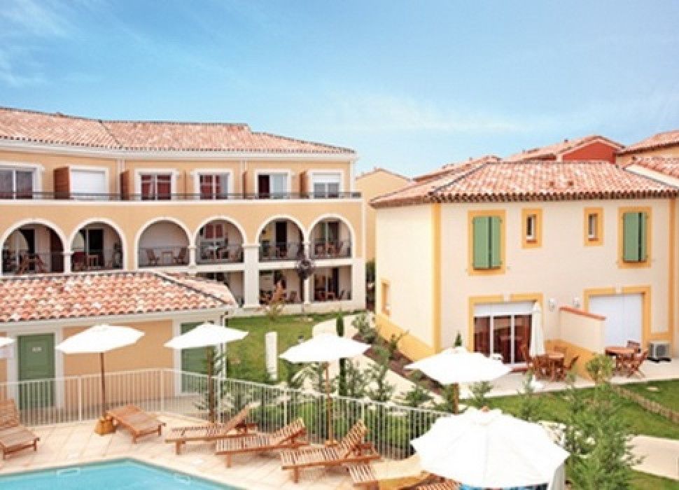 Garden et city rousset