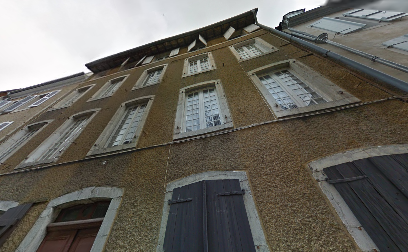 RUE DU PARLEMENT