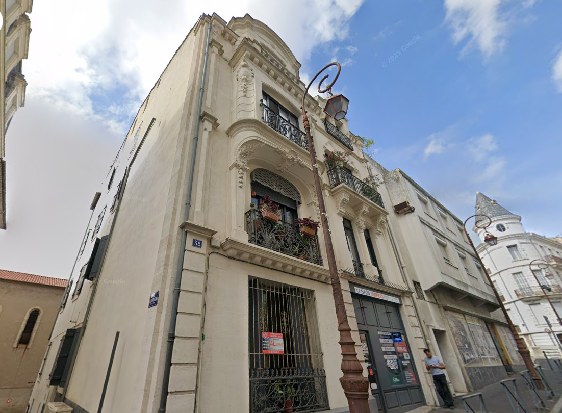 RUE JEAN JACQUES ROUSSEAU