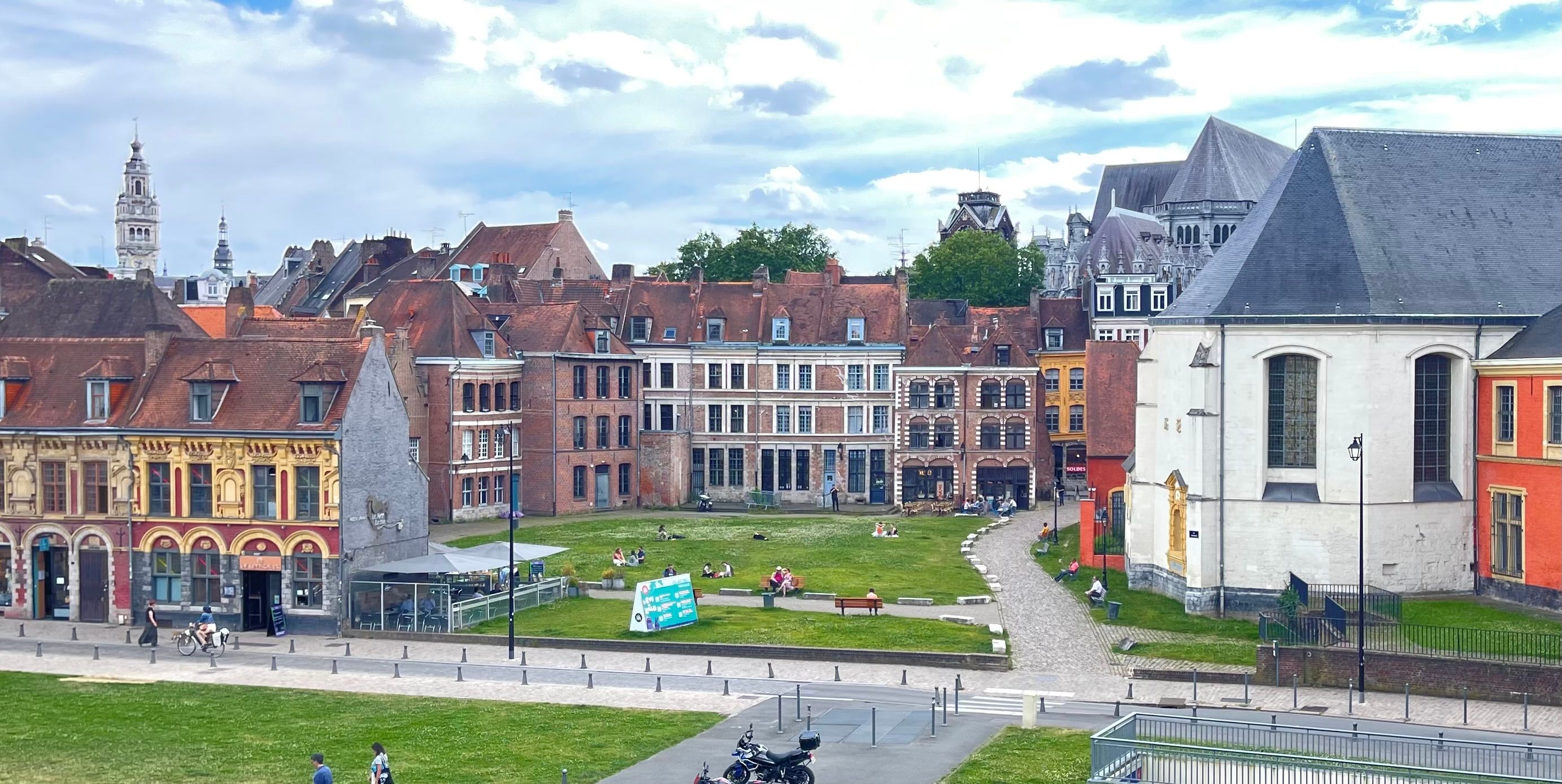 6 avenue du peuple belge