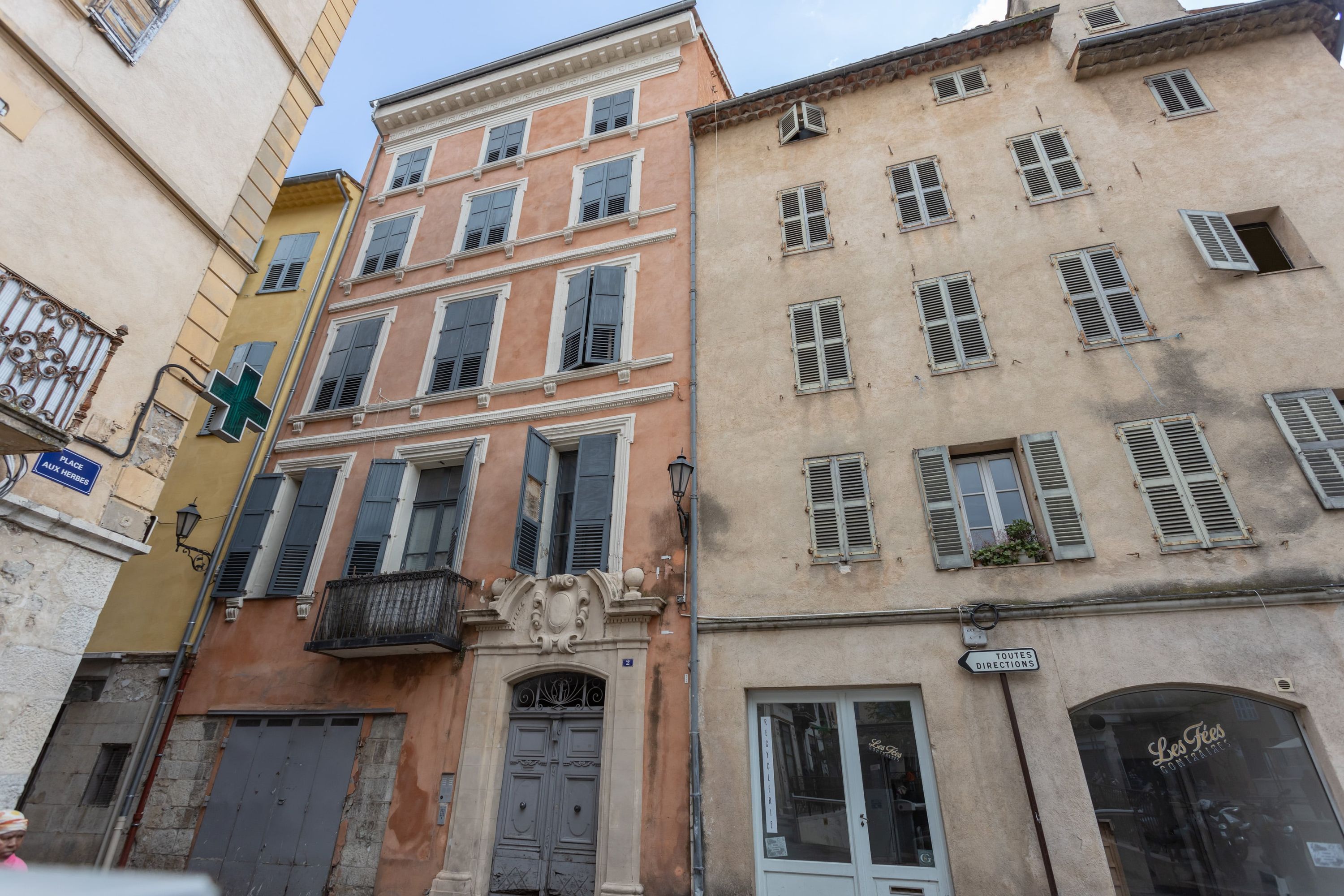 GRASSE : La Pouost