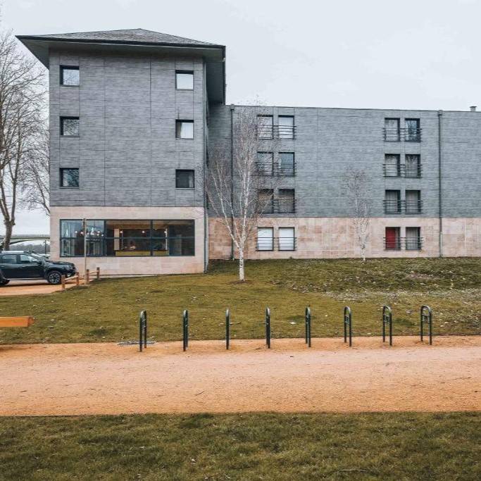 Zénao Appart'Hôtel – Quai de Loire NEVERS - 58