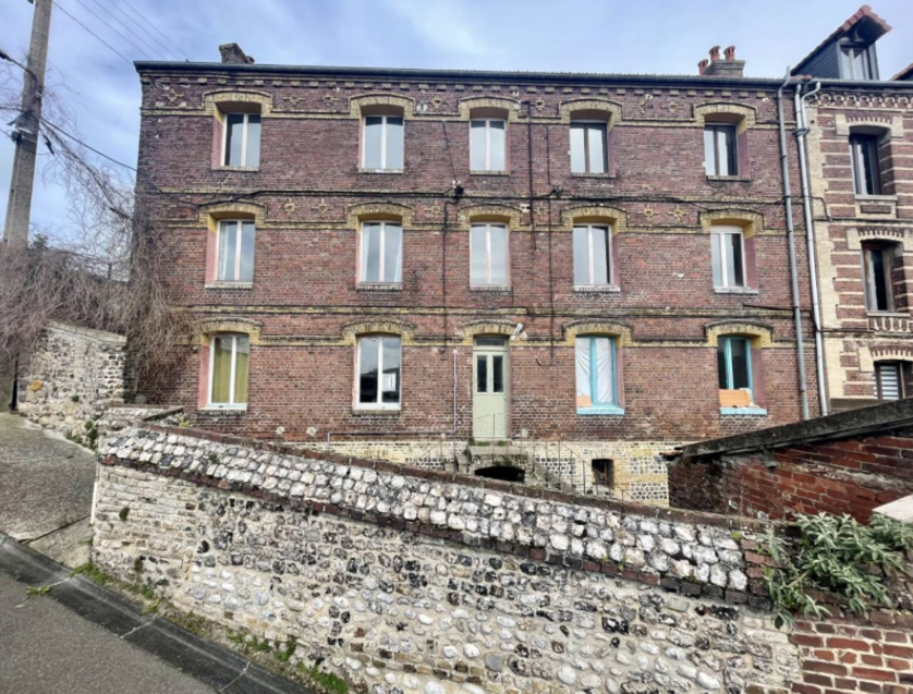Cour des Soeurs