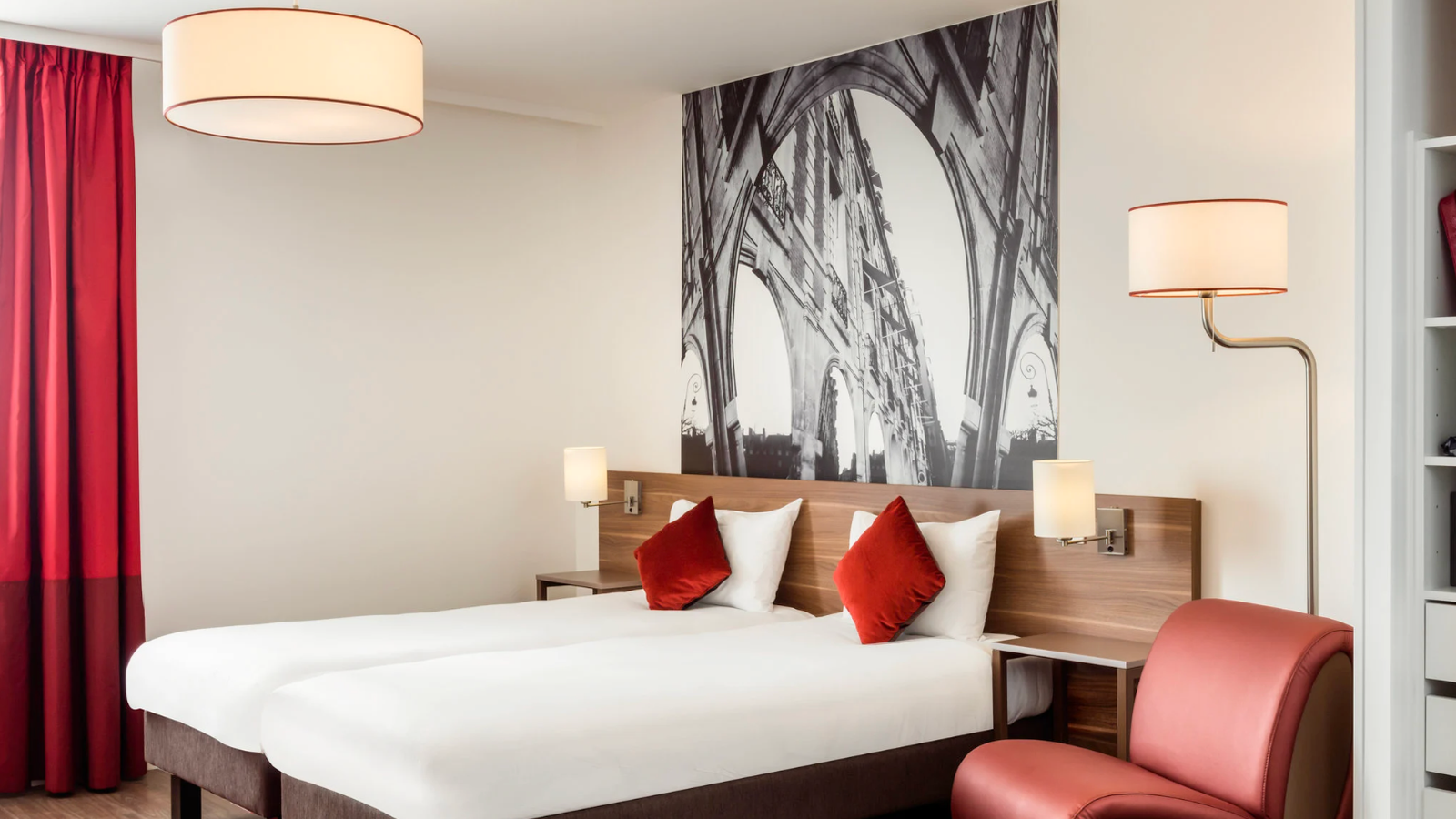 Adagio Courbevoie