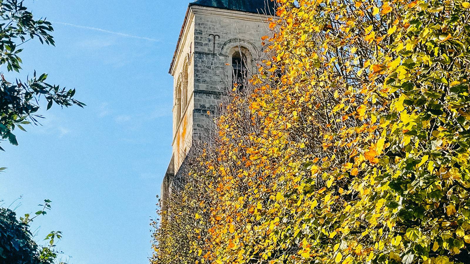 CHATEAU DE SAUTOUR